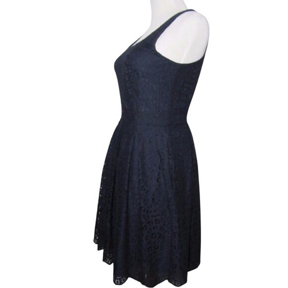 J. Crew NWT Swirling Lace Dress Navy Blue Sleeveless Timeless Fit Flare Size 8 - Picture 2 of 6